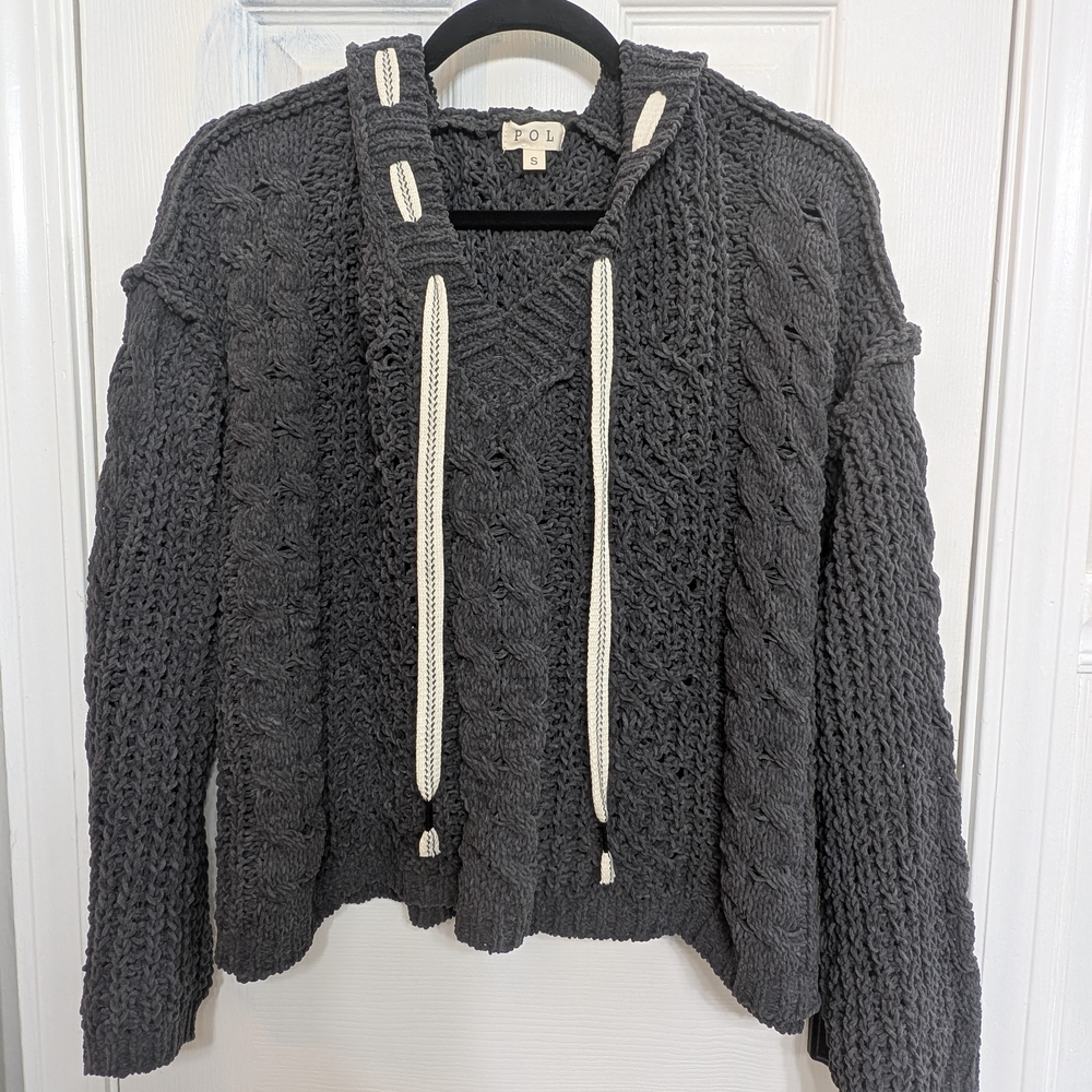 Cozy Gray Cable Knit Sweater